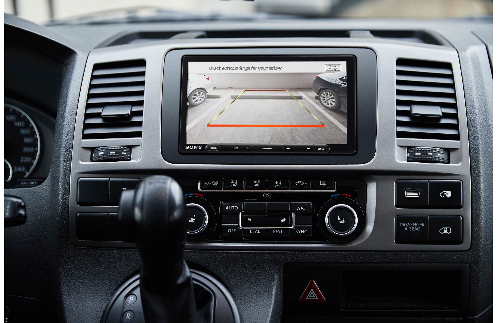 Car Head Unit Sony XAV-AX6000 Car Stereo Head Unit