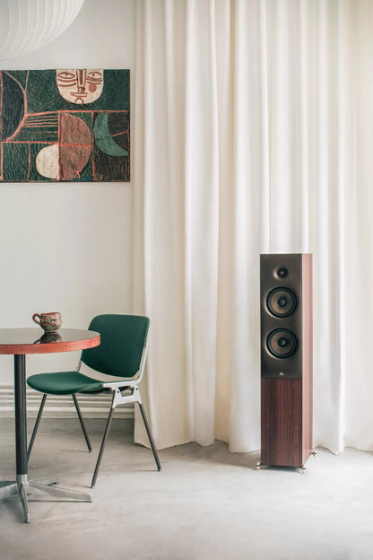 Floorstanding Speakers Revival Audio Sprint 4