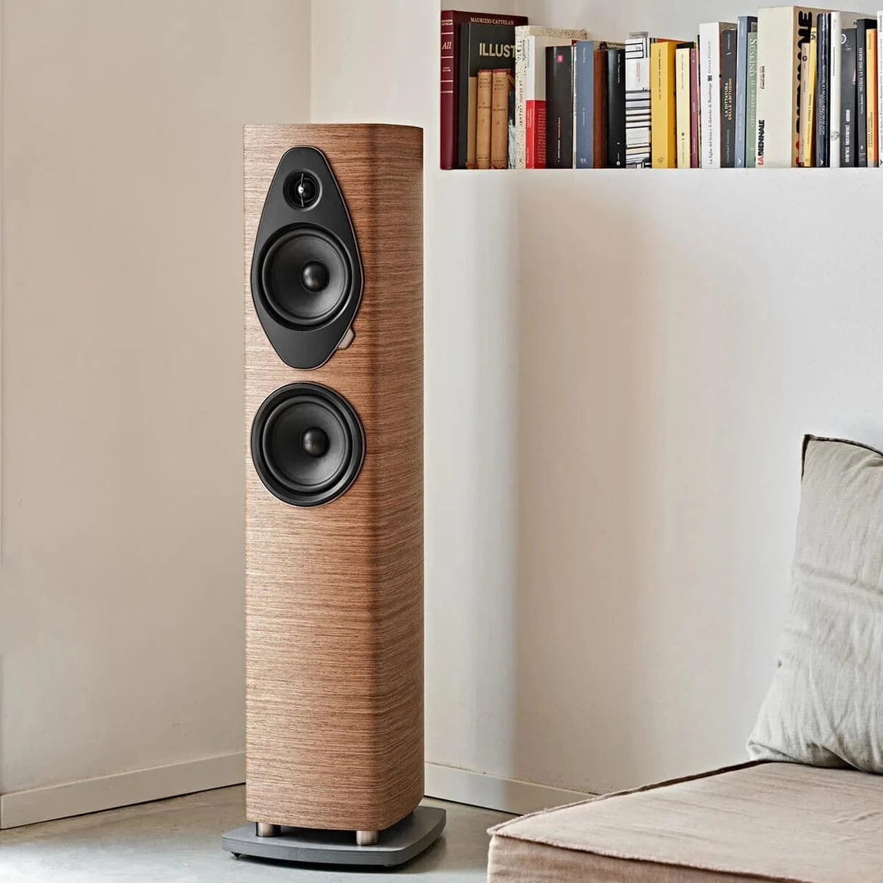 Floorstanding Speakers Sonus faber Sonetto III G2