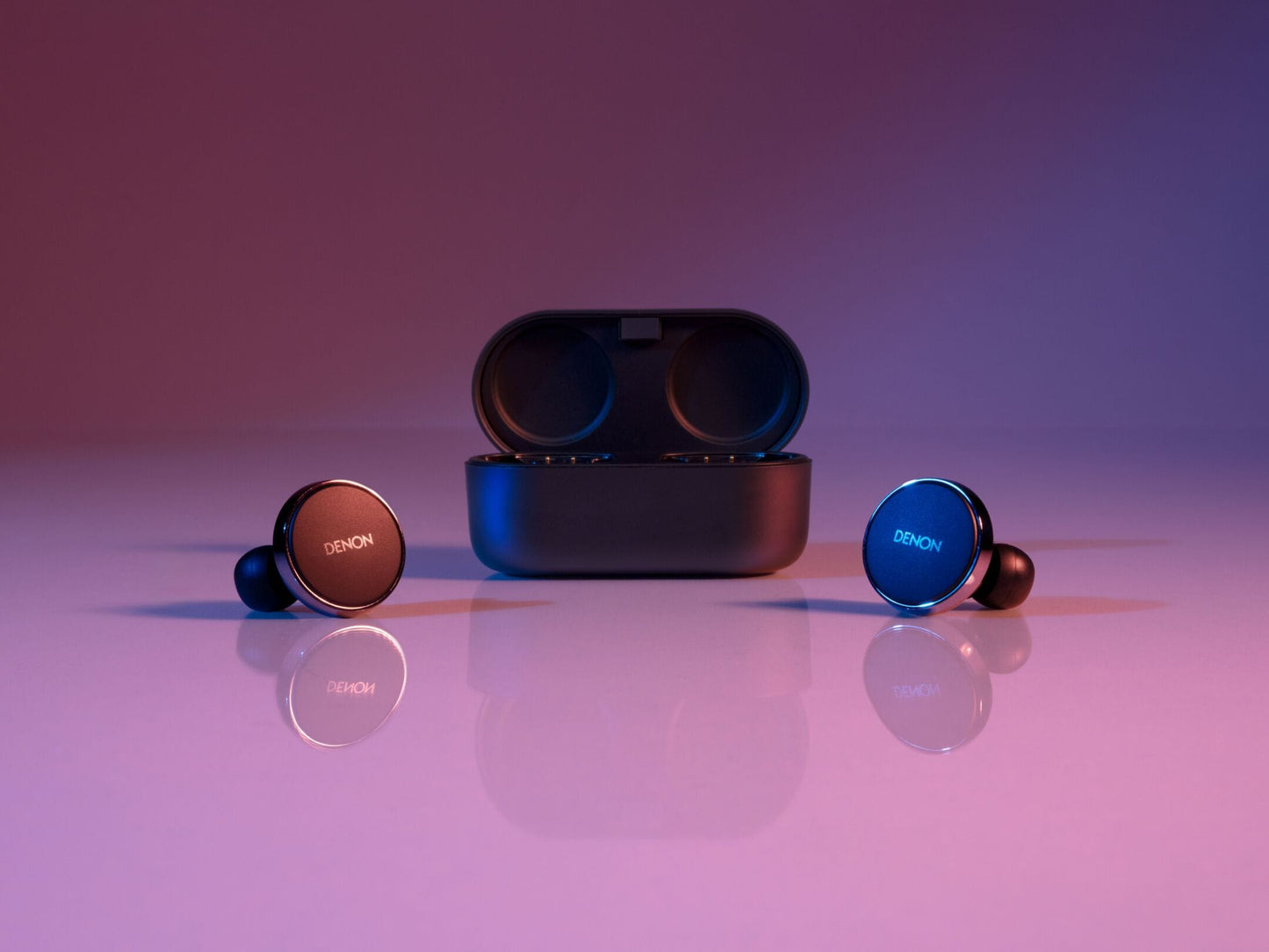 Headphones Denon PerL Pro