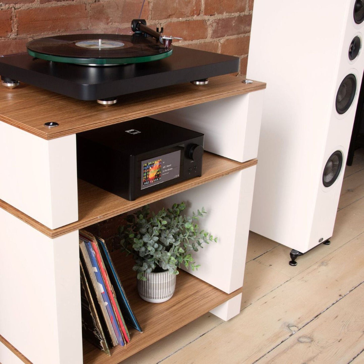 Stereo Amplifier NAD C700 V2