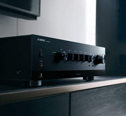 Stereo Amplifier Yamaha R-N1000A