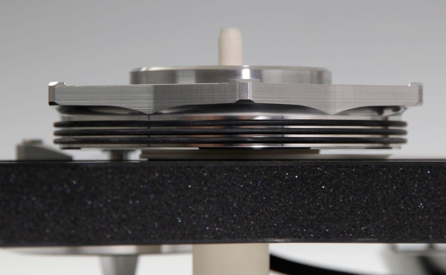 Turntable Rega Naia