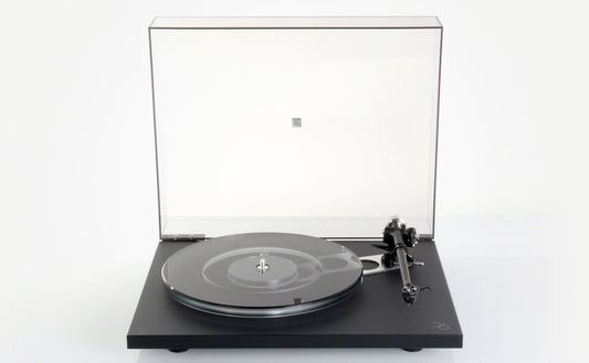 Turntable Rega Planar 6