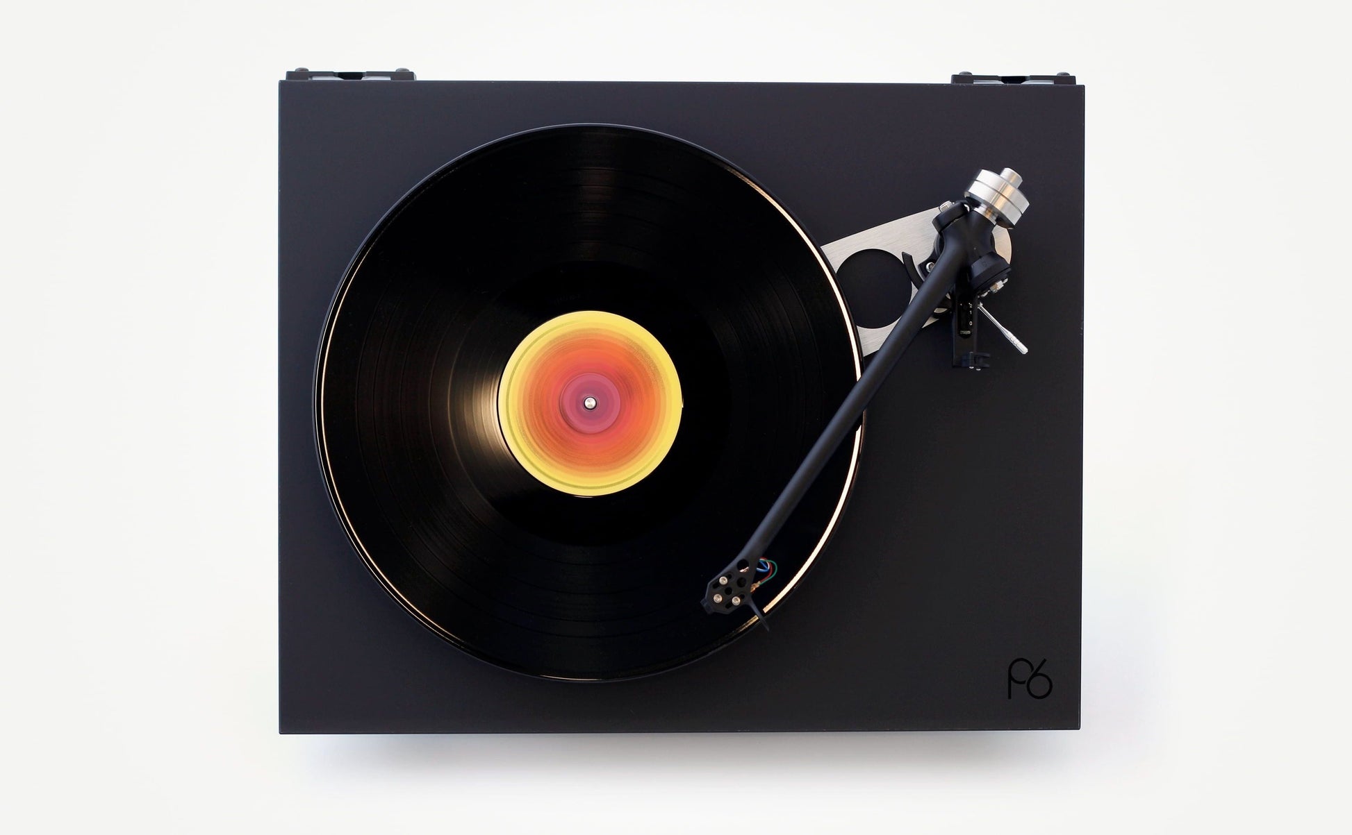 Turntable Rega Planar 6