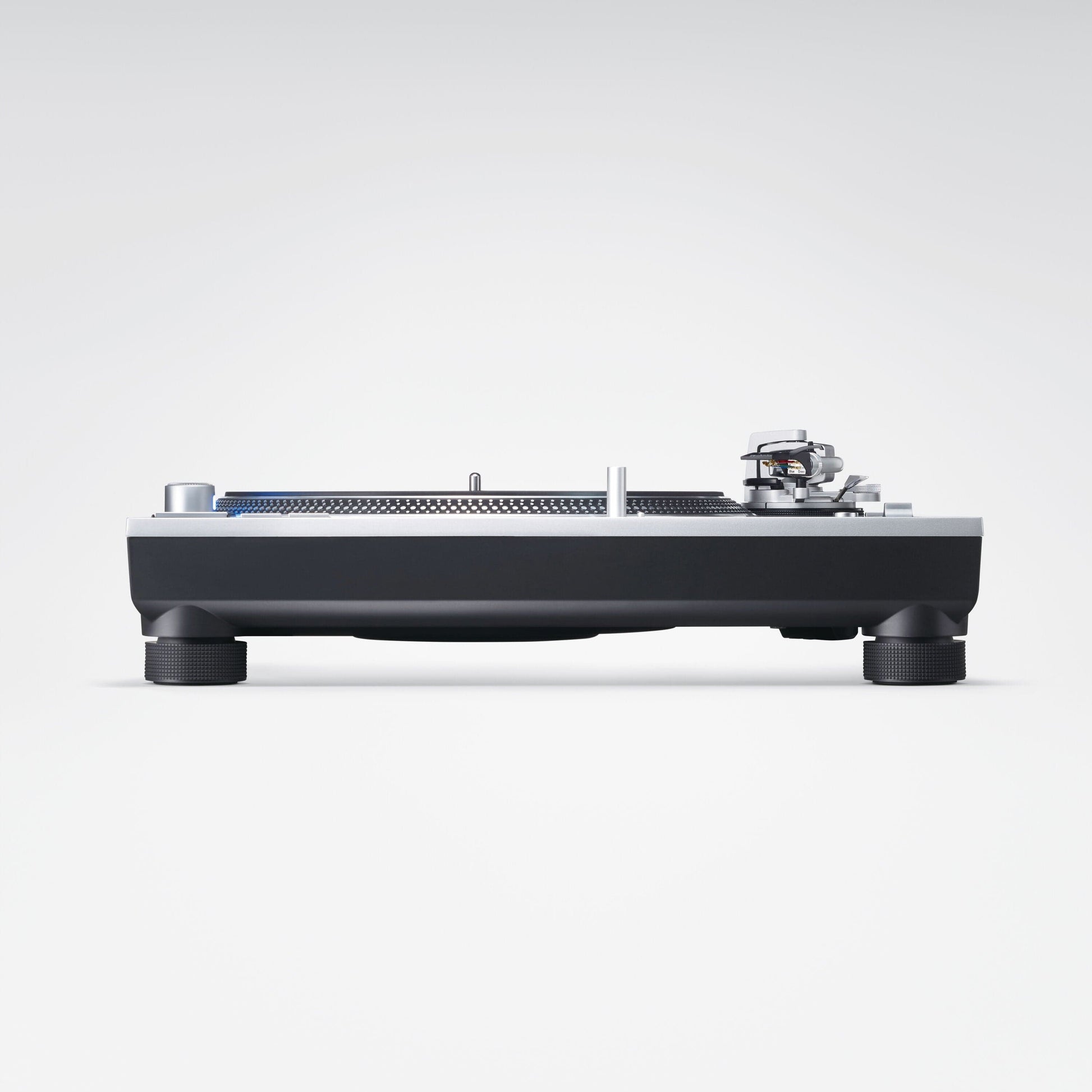 Turntable Technics SL-1200GR2/SL-1210GR2 Grand Class Direct Drive Turntable - Pre-order now! Due October 2023