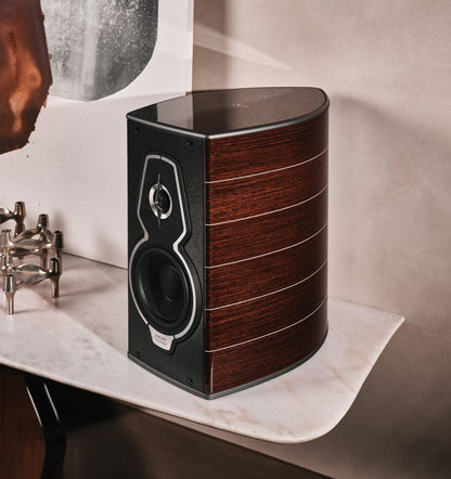 Bookshelf Speakers Sonus faber Guarneri G5