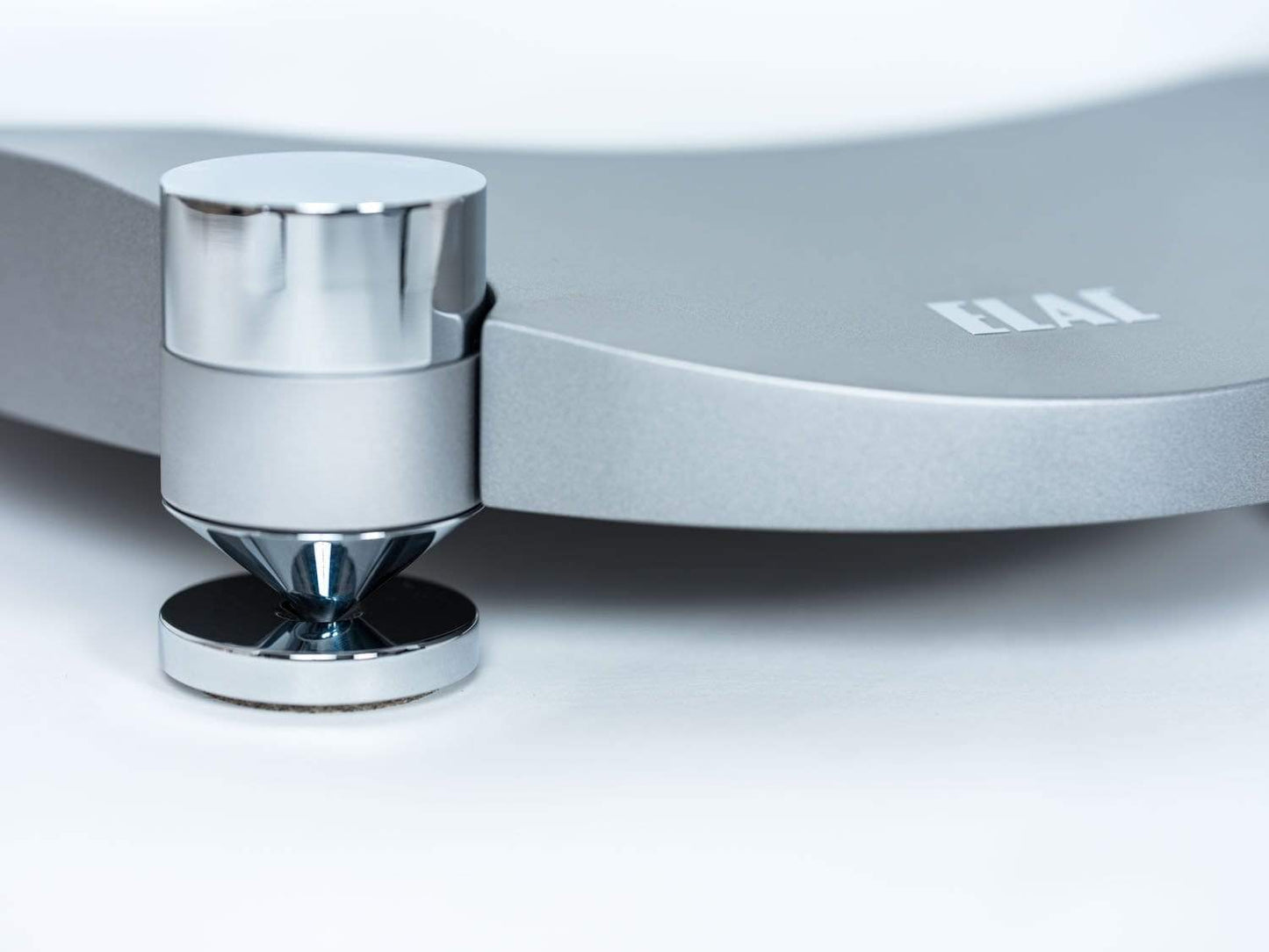 Elac Concentro M.2