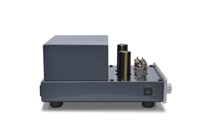 Stereo Amplifier Primaluna Evo 100 Tube Pre-Amplifier