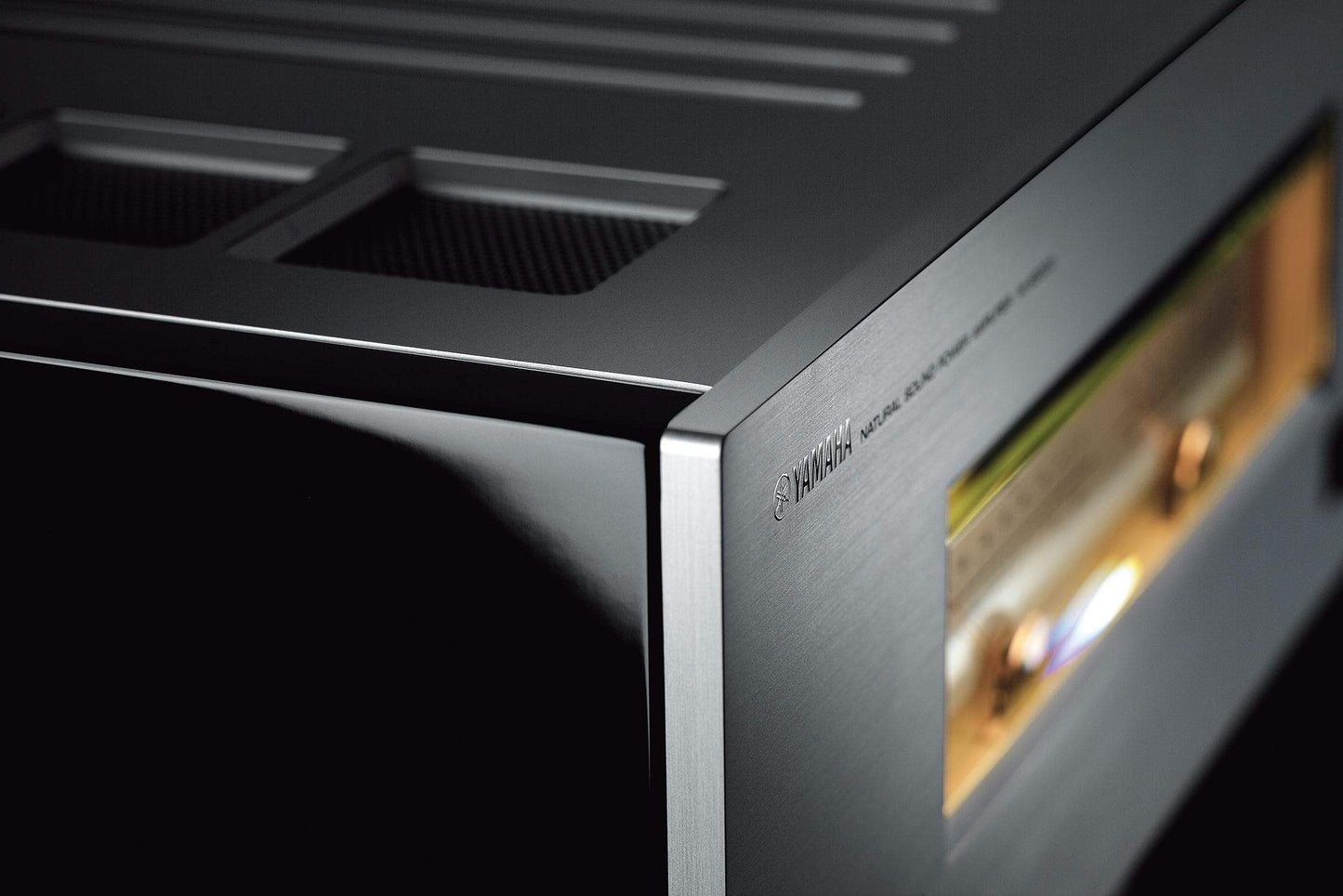 Stereo Amplifier Yamaha M-5000