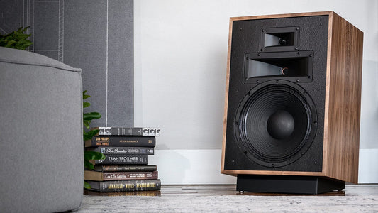 Stereo Silver / Black Klipsch Heresy IV + Yamaha A-S1200 Black Friday Package
